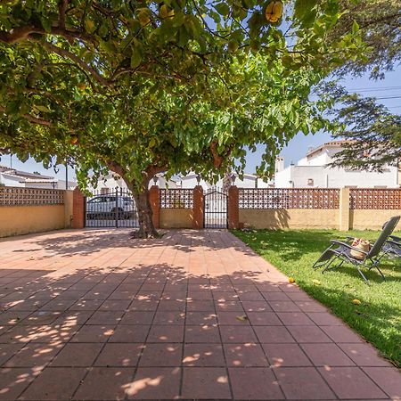 Apart-Rent Casa Con Jardin Pani 0081 Empuriabrava Exterior foto