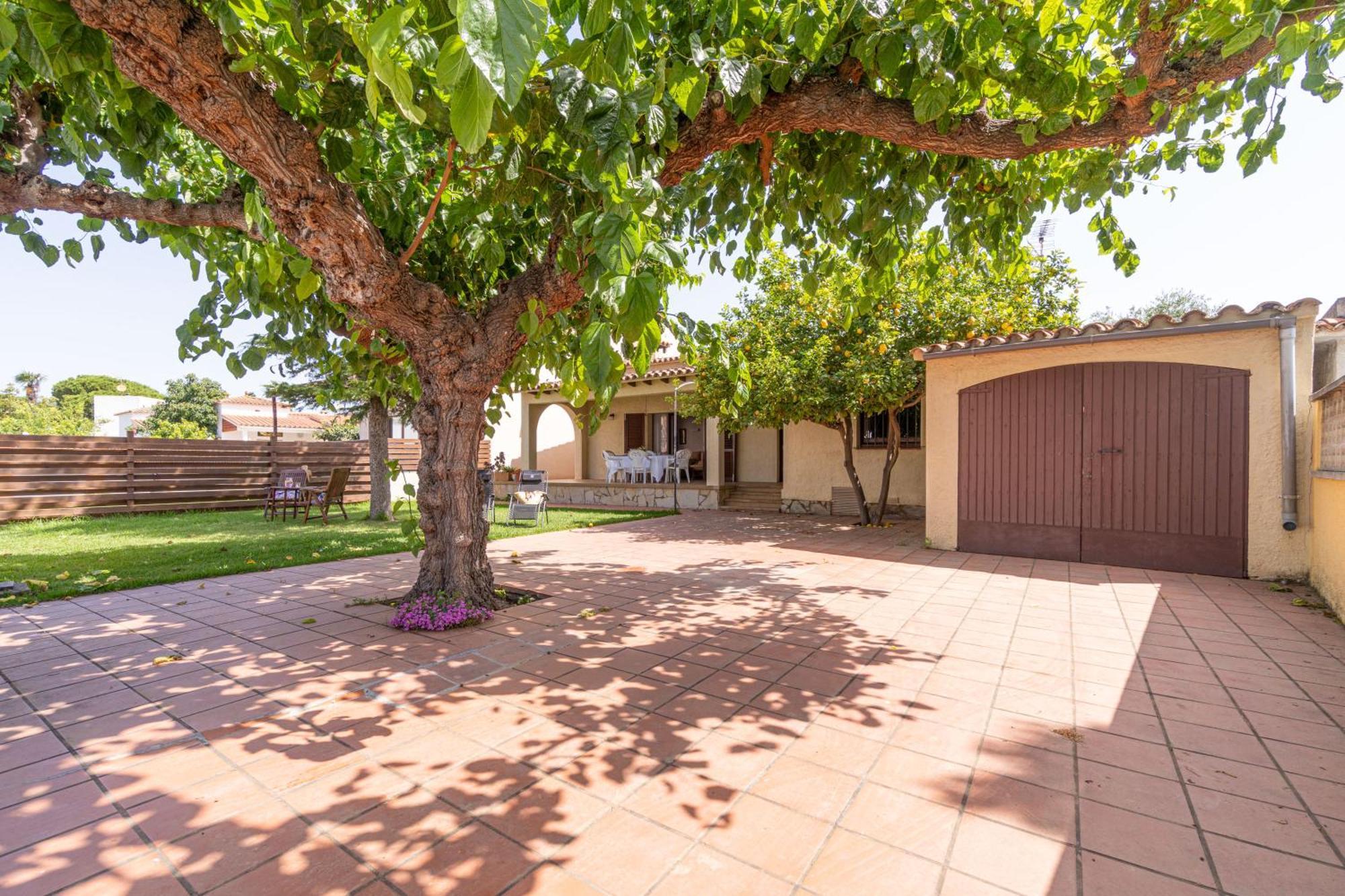 Apart-Rent Casa Con Jardin Pani 0081 Empuriabrava Exterior foto