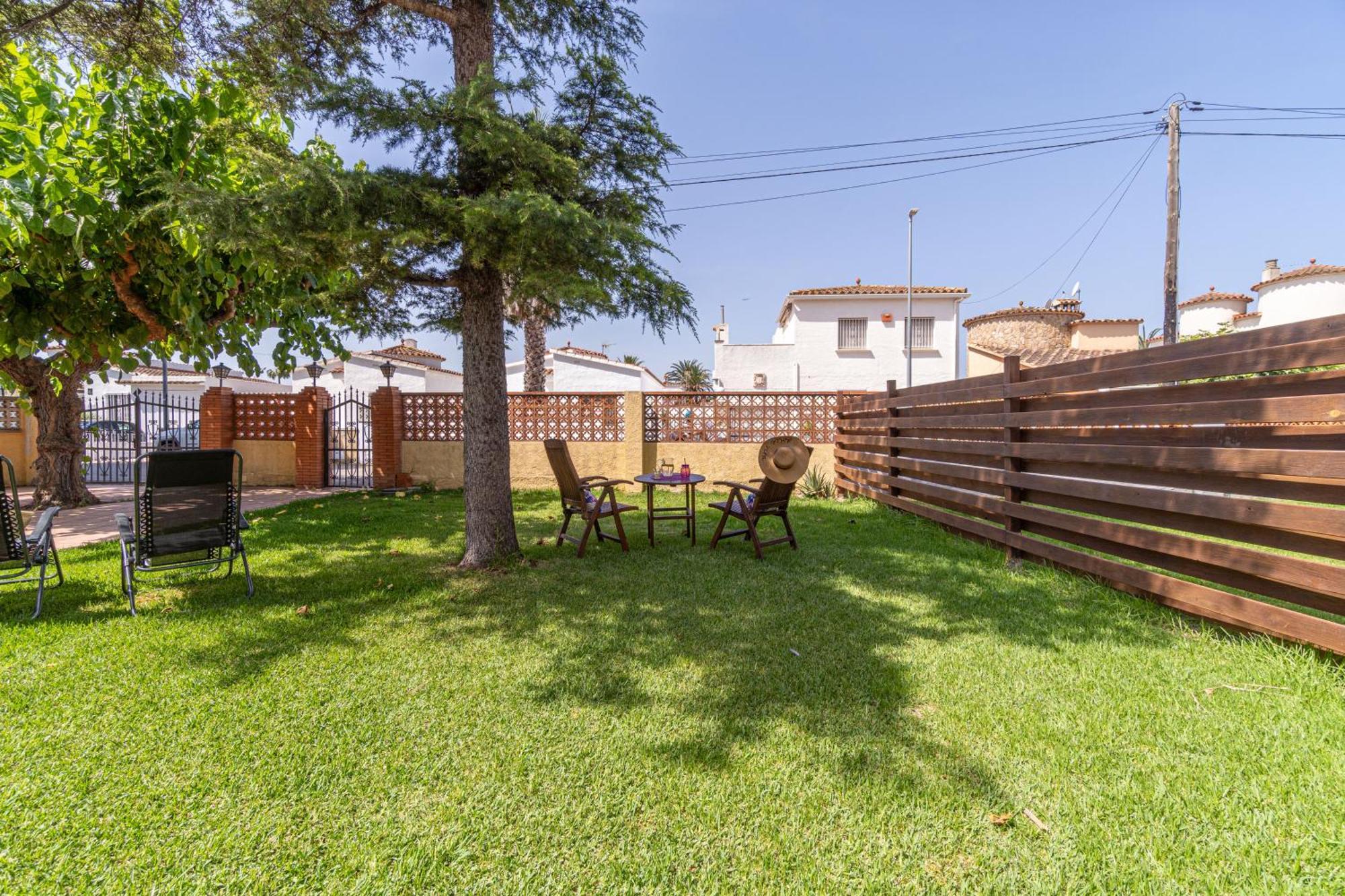Apart-Rent Casa Con Jardin Pani 0081 Empuriabrava Exterior foto